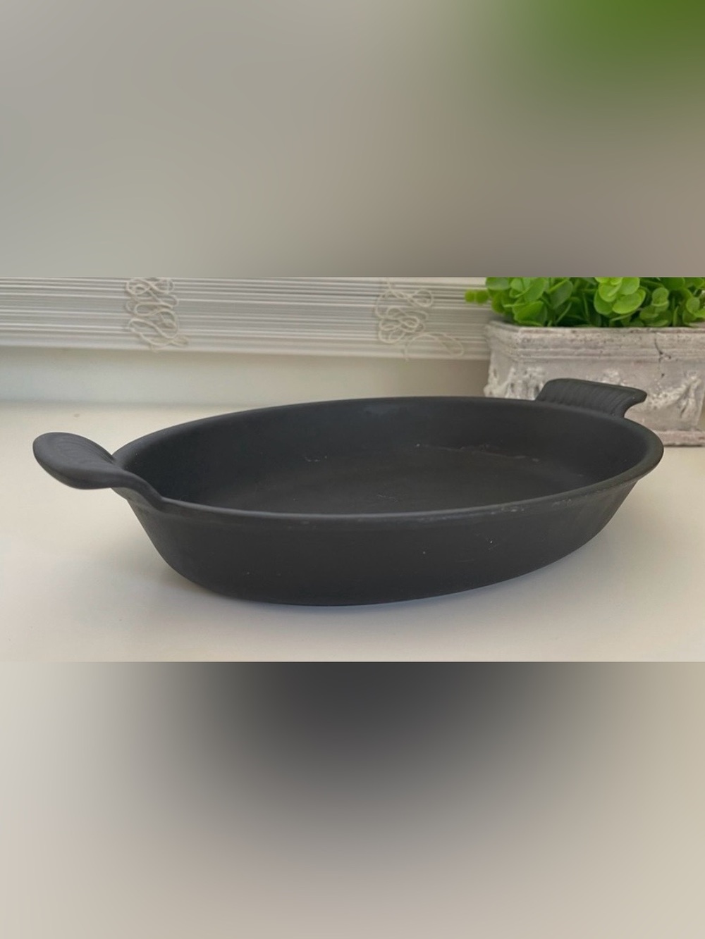 Le Creuset 28 Signature Noir Black Satin Enameled Cast Iron Oval Casserole Baker